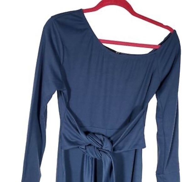 Navy Off Shoulder Jumpsuit with Tie. BodyCon Romper. NWT. Size 8 - Picture 3 of 9